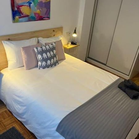 Acogedor Y Soleado Apartamento Recien Amueblado En Хихон Екстериор снимка